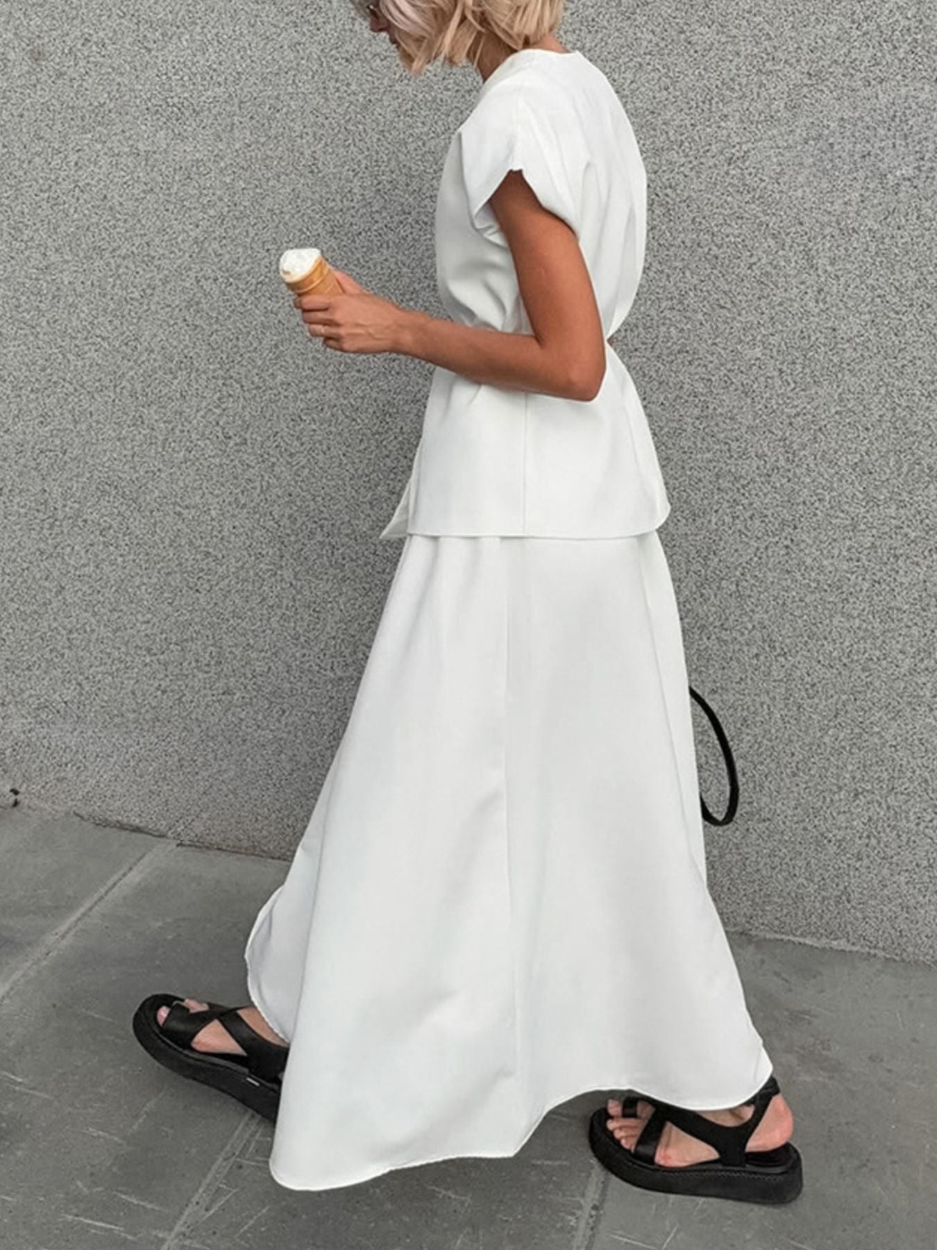 b3f7637b-ce2b-4721-a4ff-51c2d55423e3-Max